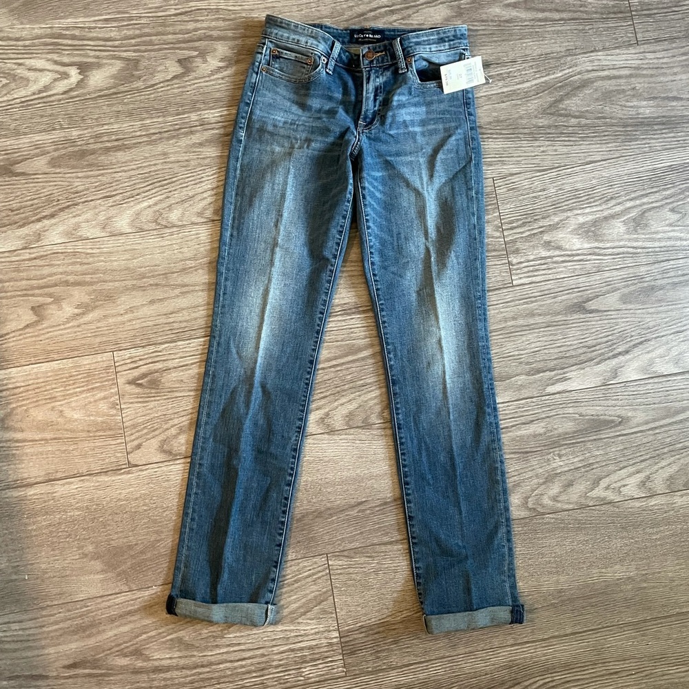 NWT Lucky Brand Sweet Straight Jeans 27 Long